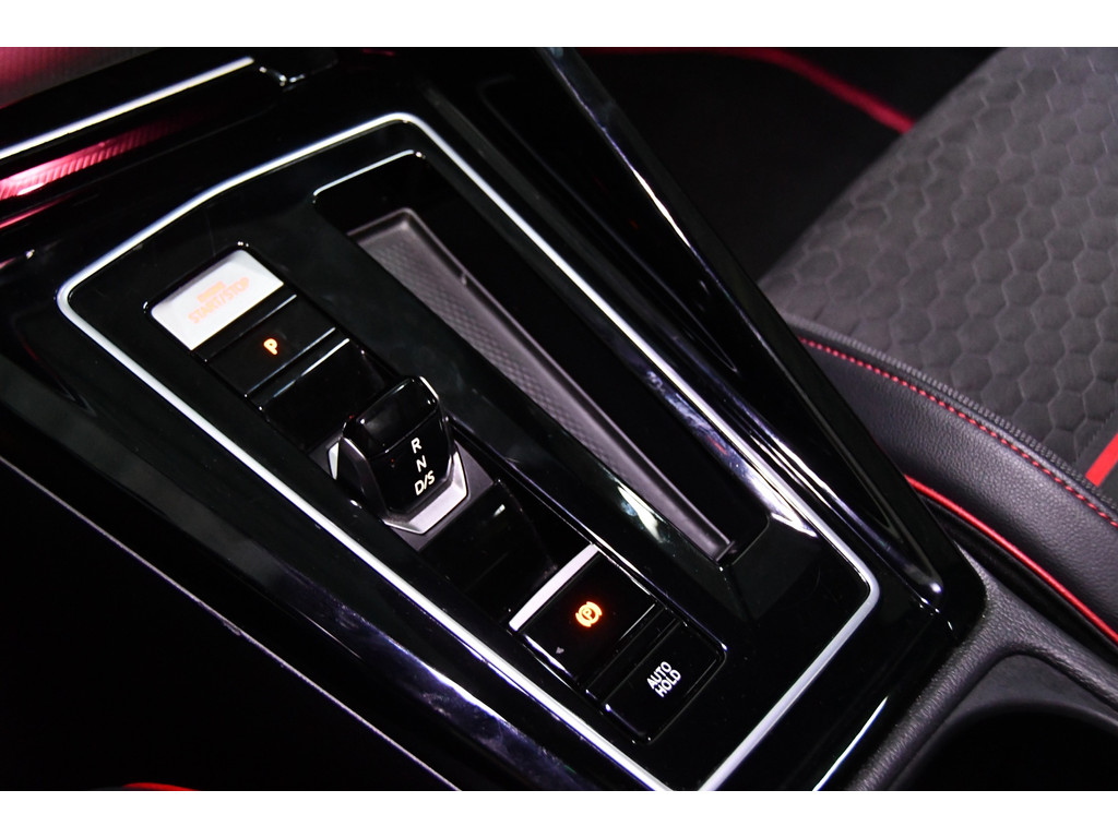 Volkswagen GOLF 2.0 TSI GTI Clubsport*Panorama*Dynaudio*keyless*Cam 24