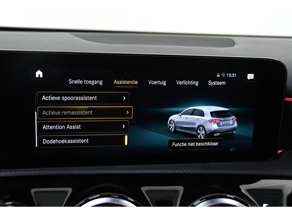 Mercedes-Benz A-klasse 180 Business Solution AMG Pano,Burmester,Sfeer 26