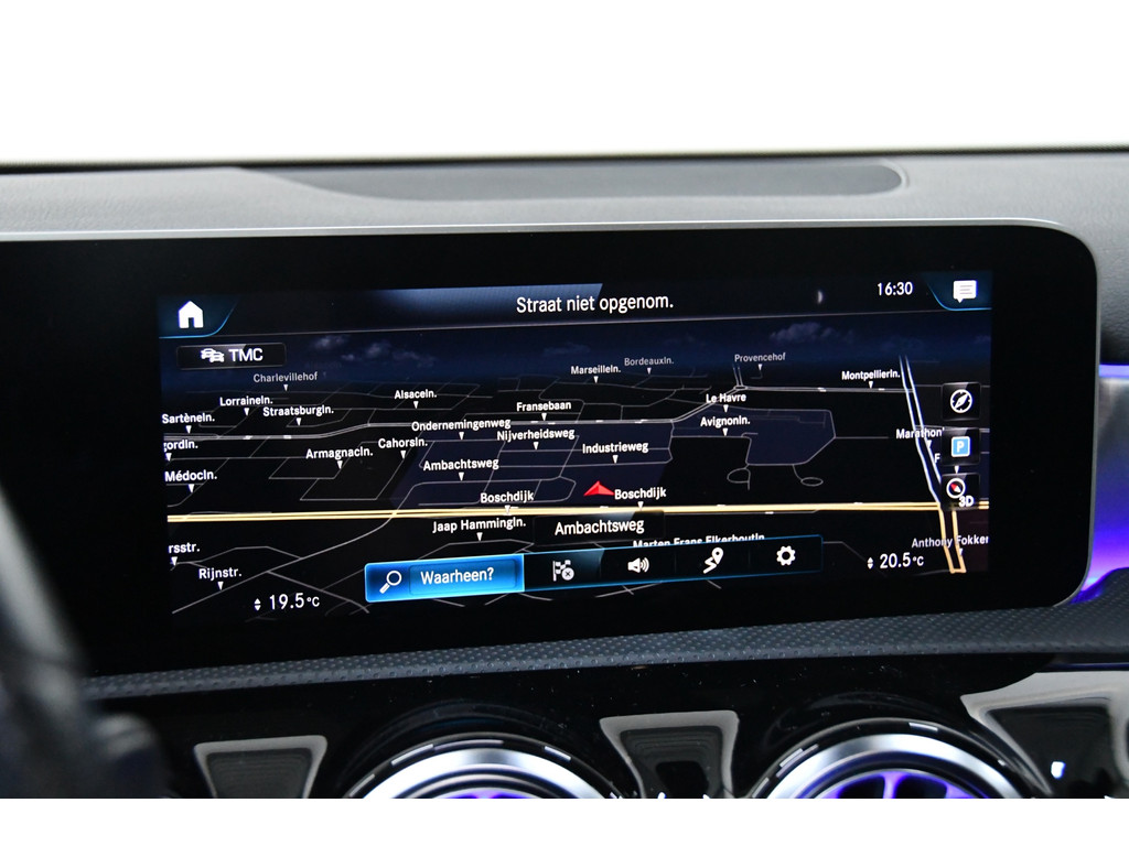 Mercedes-Benz A-klasse 200 Business Solution AMG, BOMVOL,Pano,Sfeer,Burmester 18