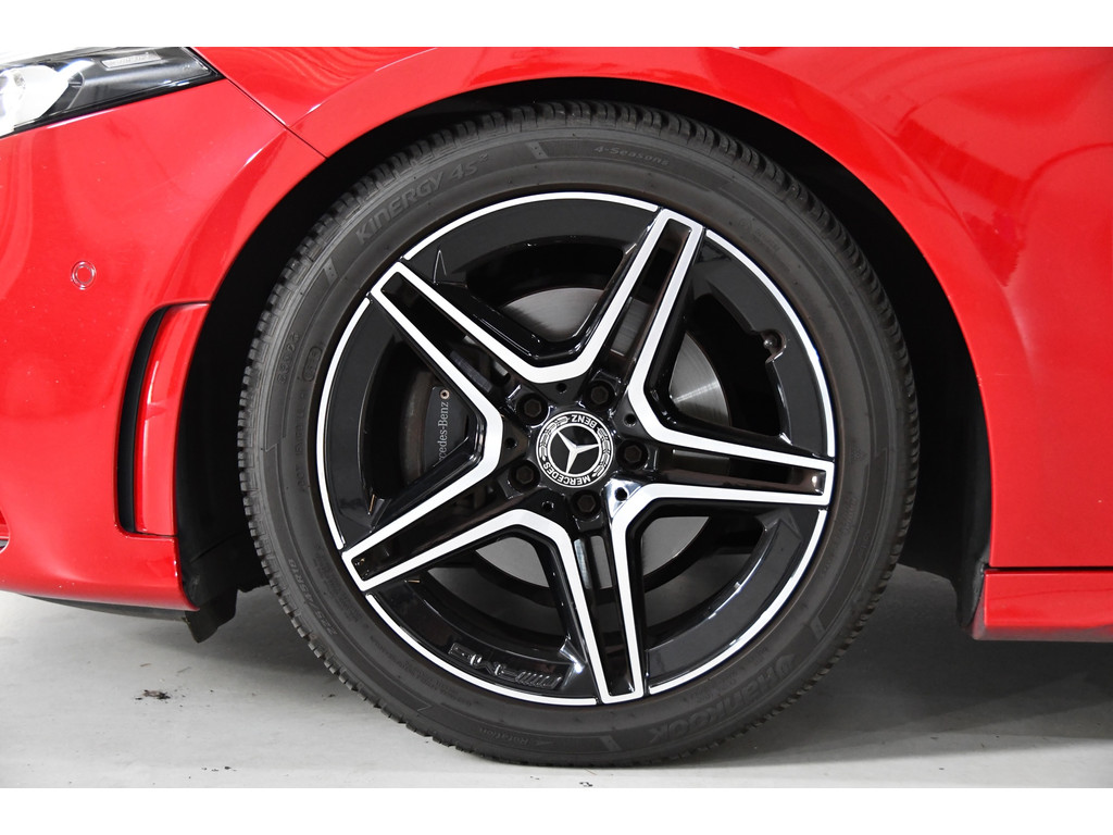 Mercedes-Benz A-klasse 200 Business Solution AMG, BOMVOL,Pano,Sfeer,Burmester 2