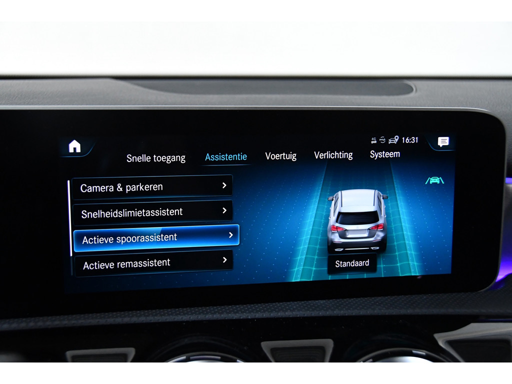 Mercedes-Benz A-klasse 200 Business Solution AMG, BOMVOL,Pano,Sfeer,Burmester 22