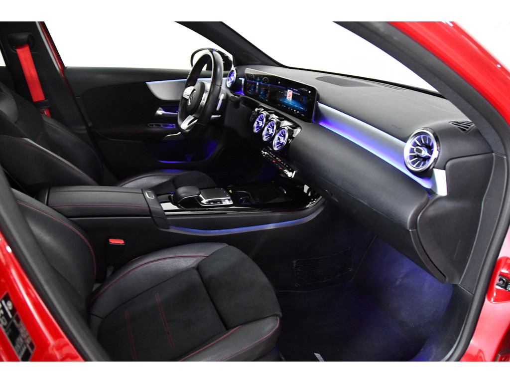 Mercedes-Benz A-klasse 200 Business Solution AMG, BOMVOL,Pano,Sfeer,Burmester 6