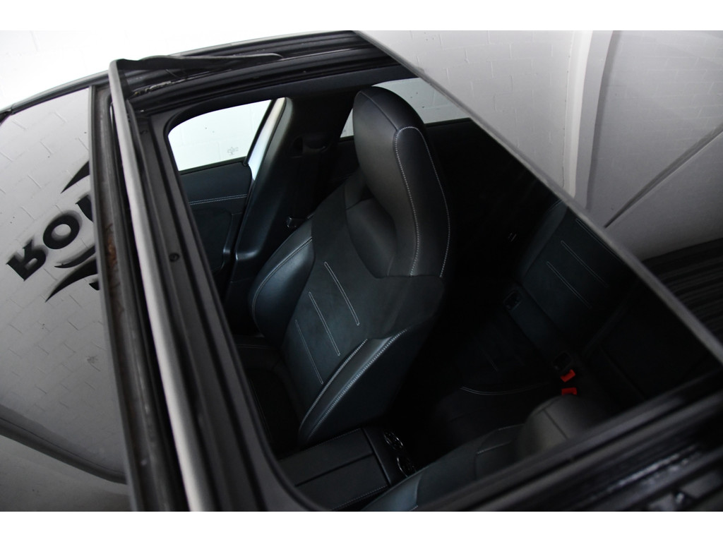 Mercedes-Benz A-klasse 250 e AMG Limited, FULL OPTIONS,Pano,HUD,Sfeer 1