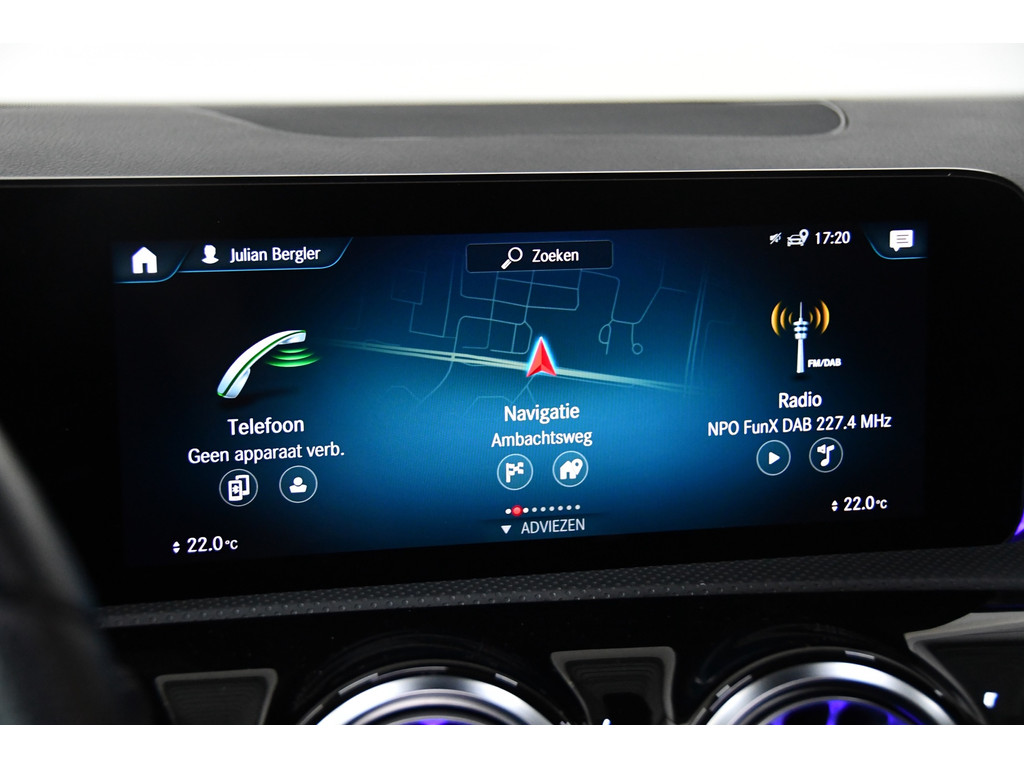 Mercedes-Benz A-klasse 250 e AMG Limited, FULL OPTIONS,Pano,HUD,Sfeer 18