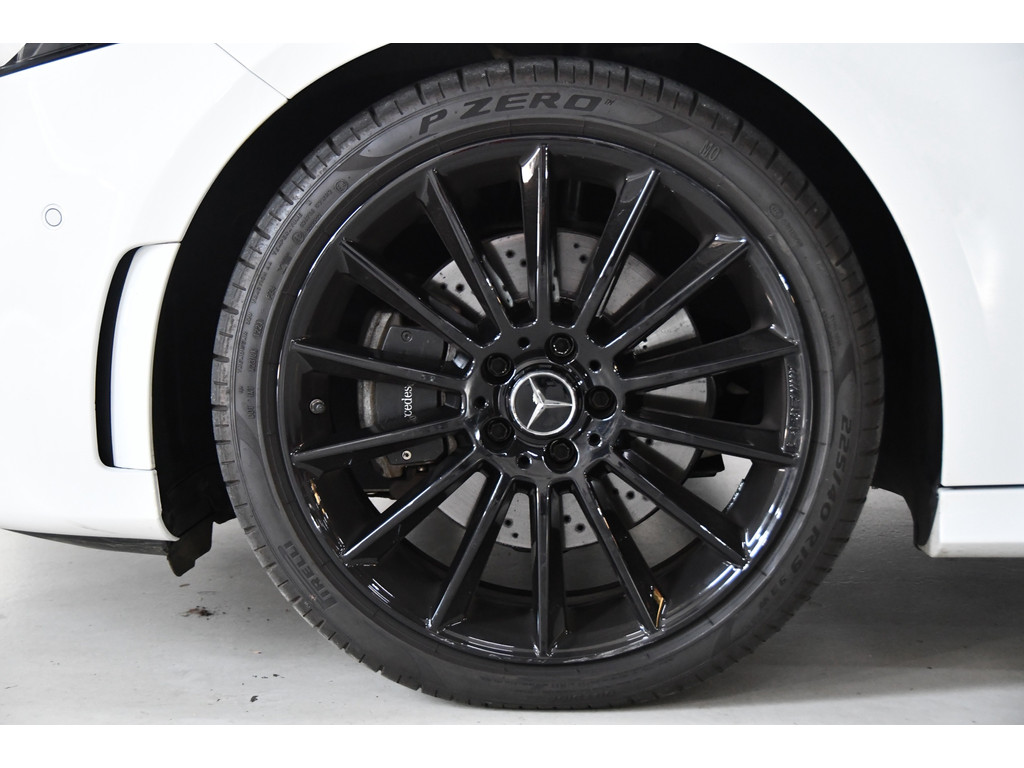 Mercedes-Benz A-klasse 250 e AMG Limited, FULL OPTIONS,Pano,HUD,Sfeer 2