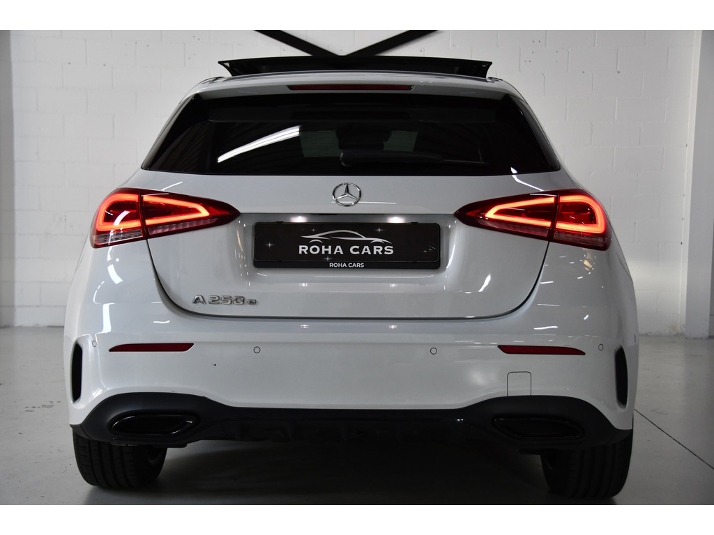 Mercedes-Benz A-klasse 250 e AMG Limited, FULL OPTIONS,Pano,HUD,Sfeer 24