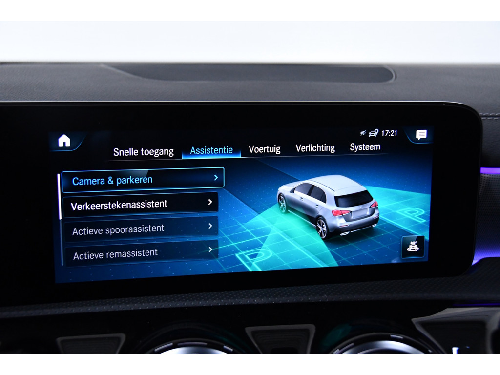 Mercedes-Benz A-klasse 250 e AMG Limited, FULL OPTIONS,Pano,HUD,Sfeer 25