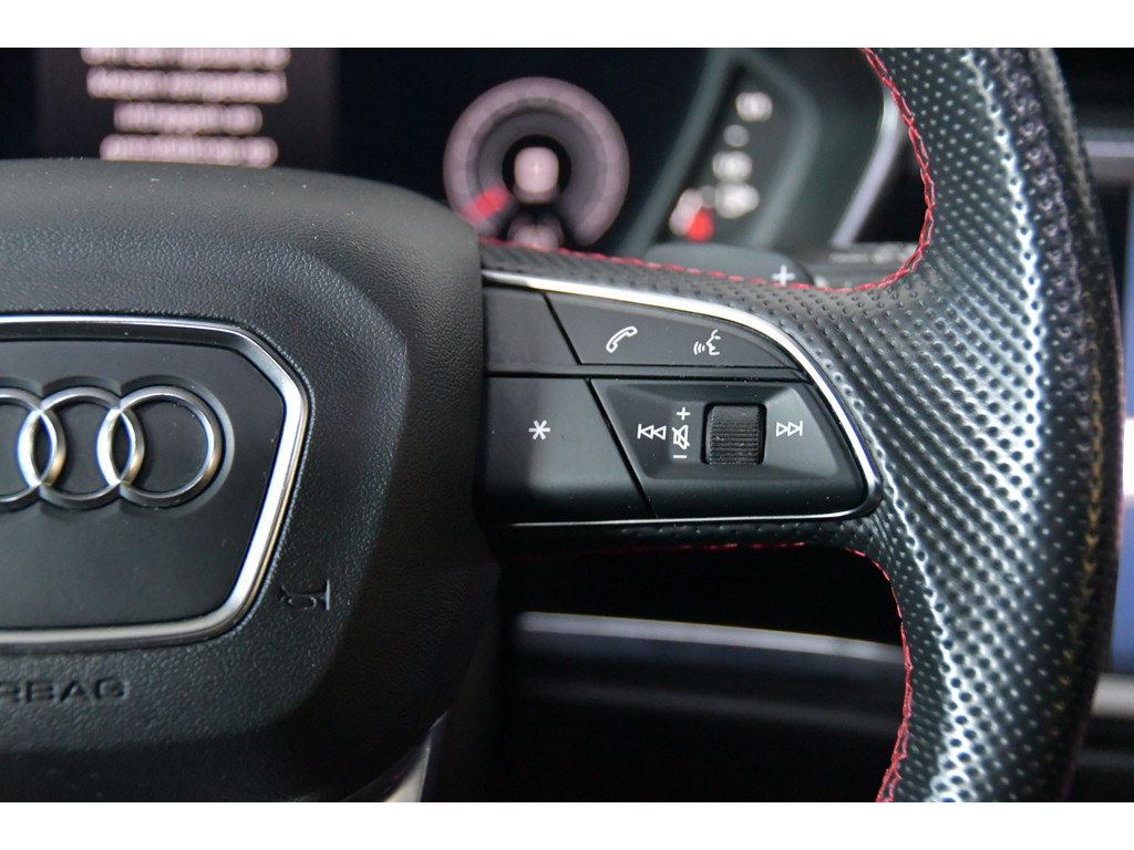 Audi Q3 Sportback 35 TFSI S-Line Pano, Blackline, Camera 11