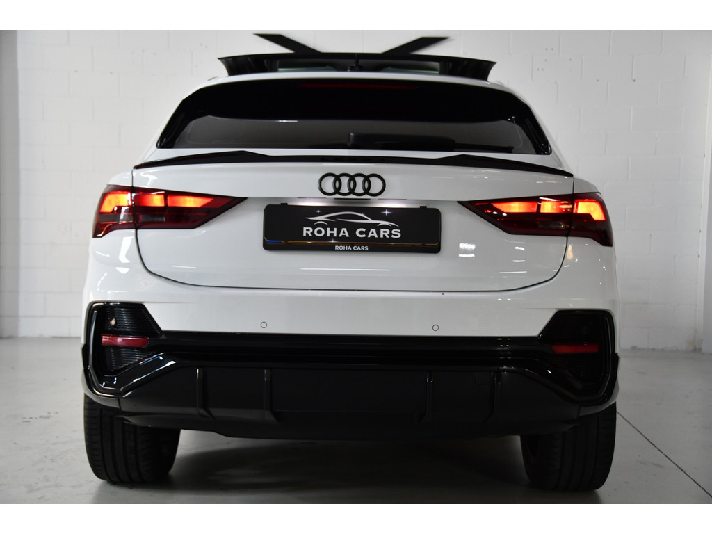 Audi Q3 Sportback 45 TFSI e S-Line PHEV, Pano, Maxton 19