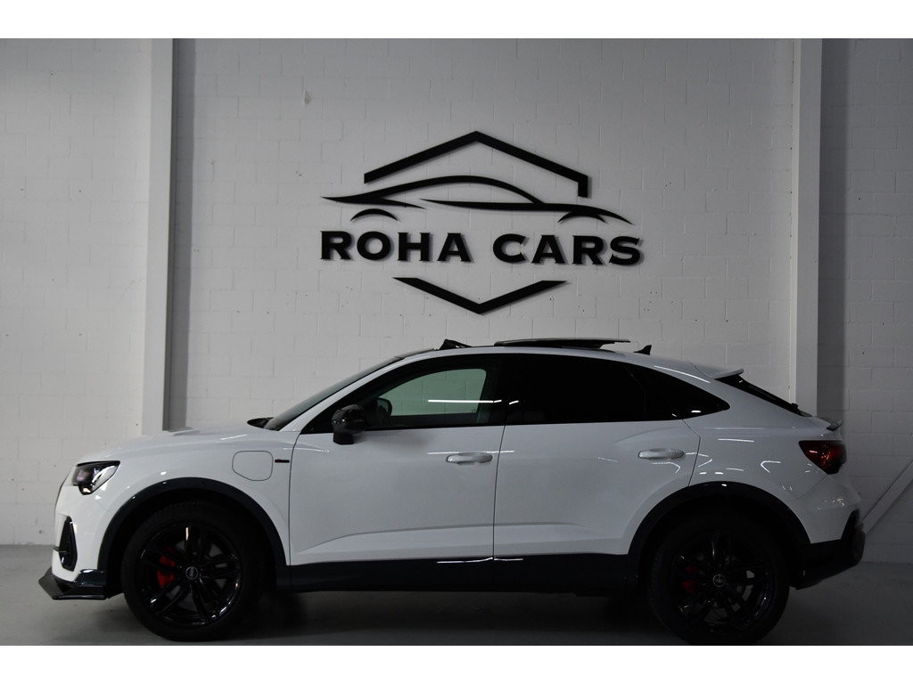 Audi Q3 Sportback 45 TFSI e S-Line PHEV, Pano, Maxton 7