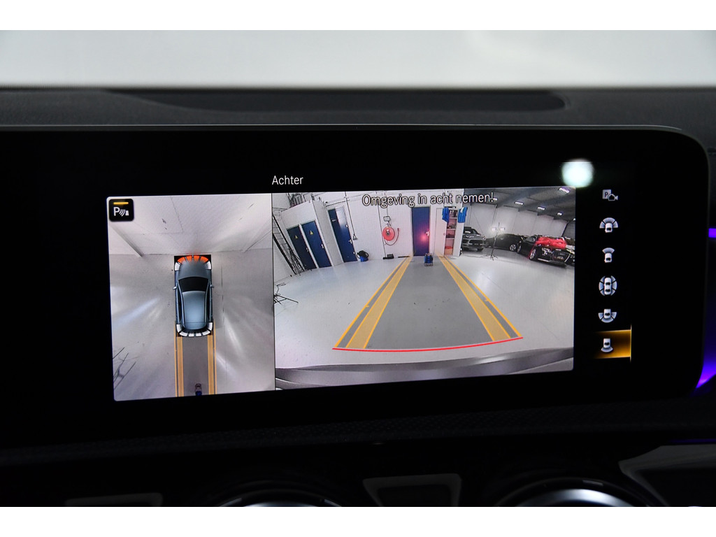 Mercedes-Benz A-klasse AMG 35 4MATIC Edition 1, Schaalstoel, Pano, Burmester, Fulloptions 28