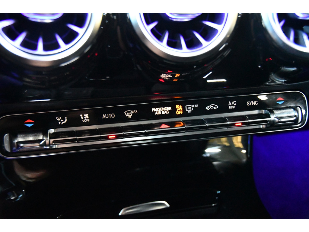 Mercedes-Benz A-klasse 200 Business Solution AMG, Burmester, Sfeer 22