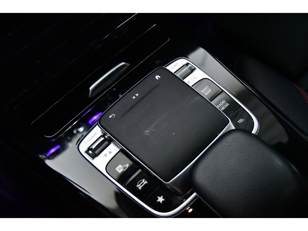 Mercedes-Benz A-klasse 200 Business Solution AMG, Burmester, Sfeer 23