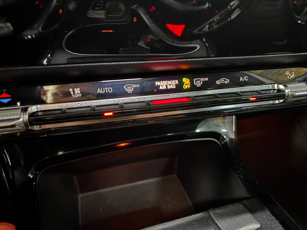 Mercedes-Benz A-klasse 250 Premium Plus AMG, Pano, Sfeer, Night 15