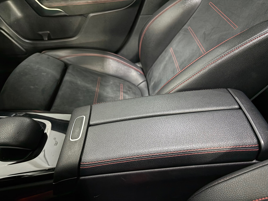 Mercedes-Benz A-klasse 250 Premium Plus AMG, Pano, Sfeer, Night 20