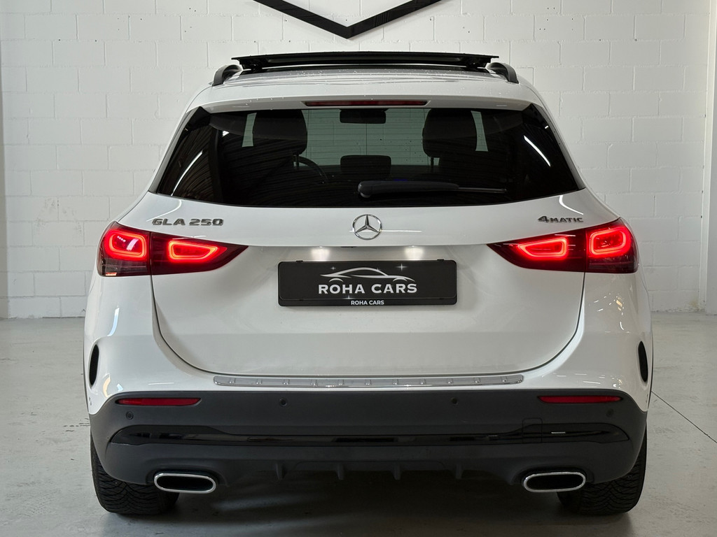 Mercedes Benz GLA 250 4MATIC AMG-line NIGHT PAKKET*Pano*Stoelverwarming* 17