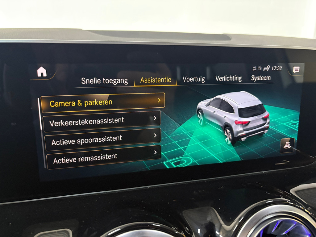 Mercedes Benz GLA 250 4MATIC AMG-line NIGHT PAKKET*Pano*Stoelverwarming* 21