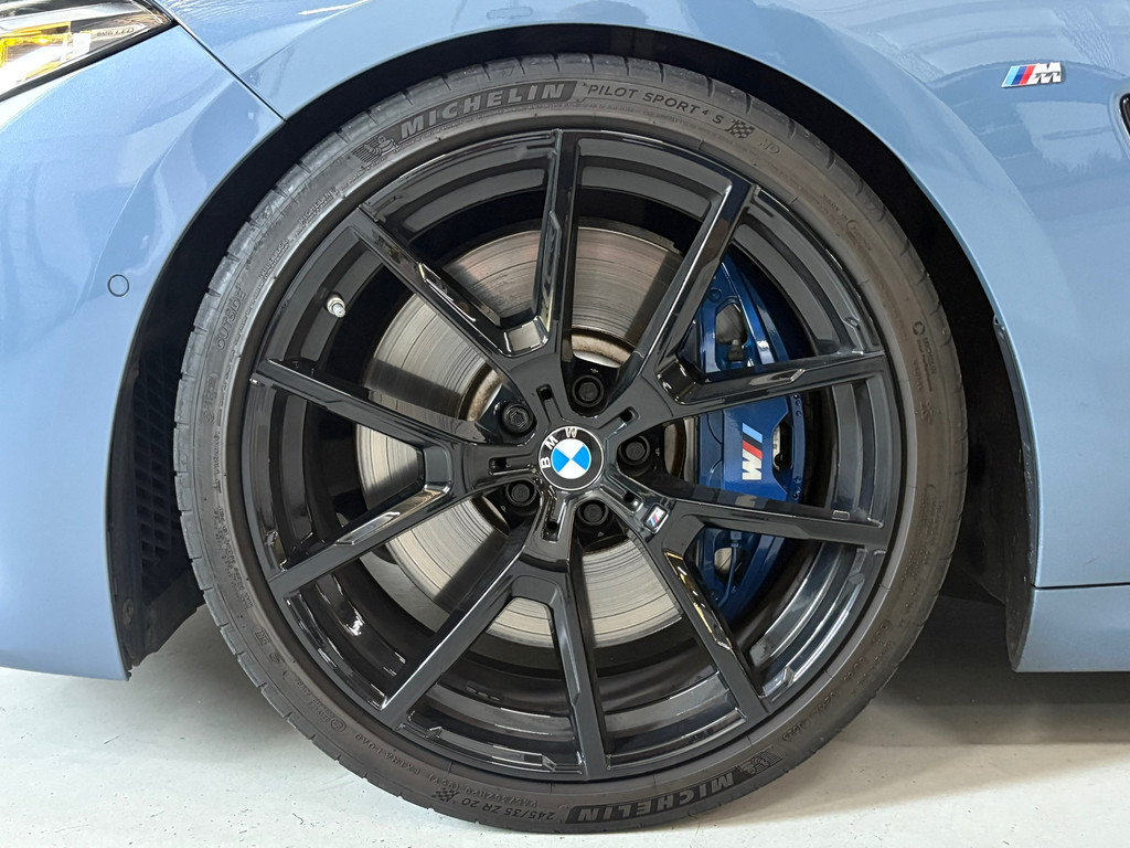 BMW 8-serie 840i High Executive*Stoelverwarming*Memory*Camera*H&K* 2