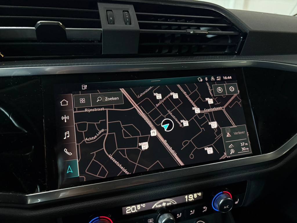 Audi Q3 Sportback 45 TFSI e S Edition 18