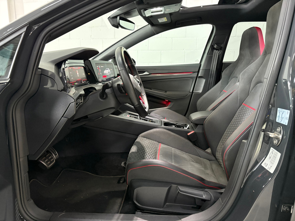 Volkswagen Golf 2.0 GTI Clubsport Pano, Side Assist, Carplay 4