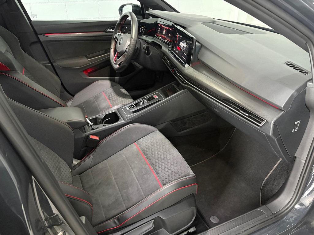 Volkswagen Golf 2.0 GTI Clubsport Pano, Side Assist, Carplay 6