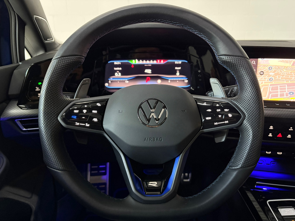 Volkswagen GOLF 2.0 TSI R 4Motion, Pano, Akra, HK Audio, HUD 11