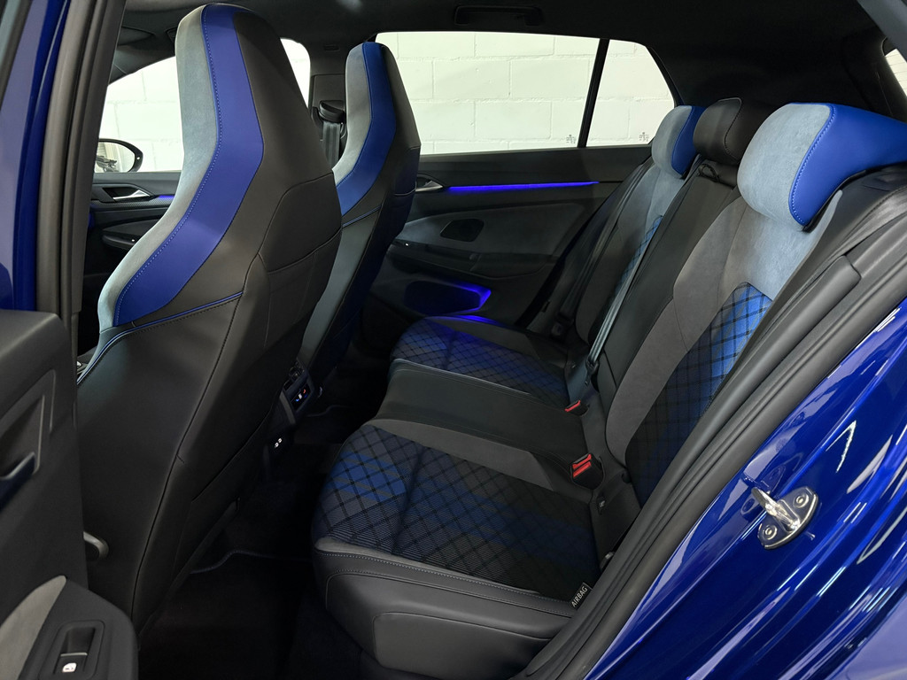 Volkswagen GOLF 2.0 TSI R 4Motion, Pano, Akra, HK Audio, HUD 5