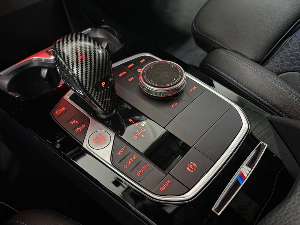 BMW 1-serie 118i High Executive, Pano, Sfeerverlichting, Applecarplay 13