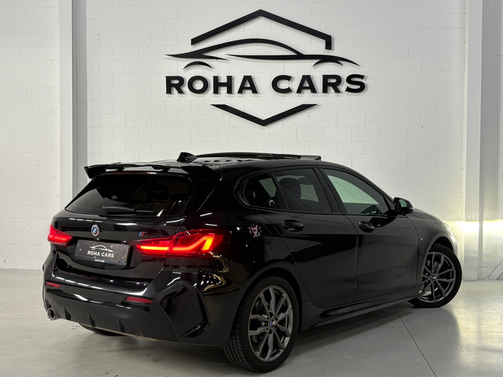 BMW 1-serie 118i High Executive, Pano, Sfeerverlichting, Applecarplay 3