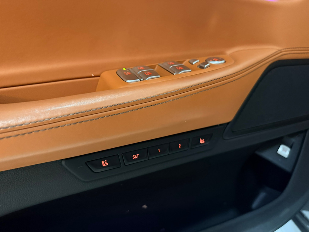 BMW 7-serie 745e High Executive, M-Pakket, CarbonCore, Luchtvering 17