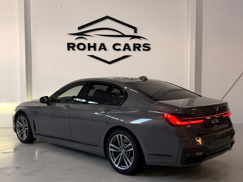 BMW 7-serie 745e High Executive, M-Pakket, CarbonCore, Luchtvering 23