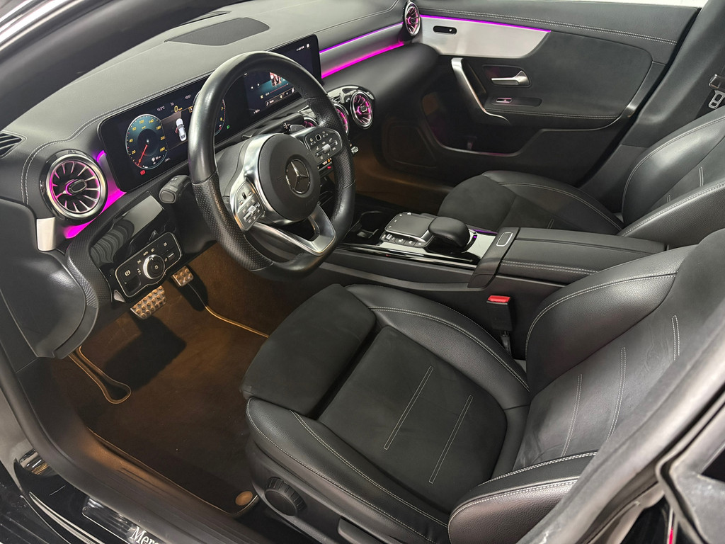Mercedes-Benz CLA-klasse 180 Prem+ Edition, Sfeer, Cam, AppleCP 2