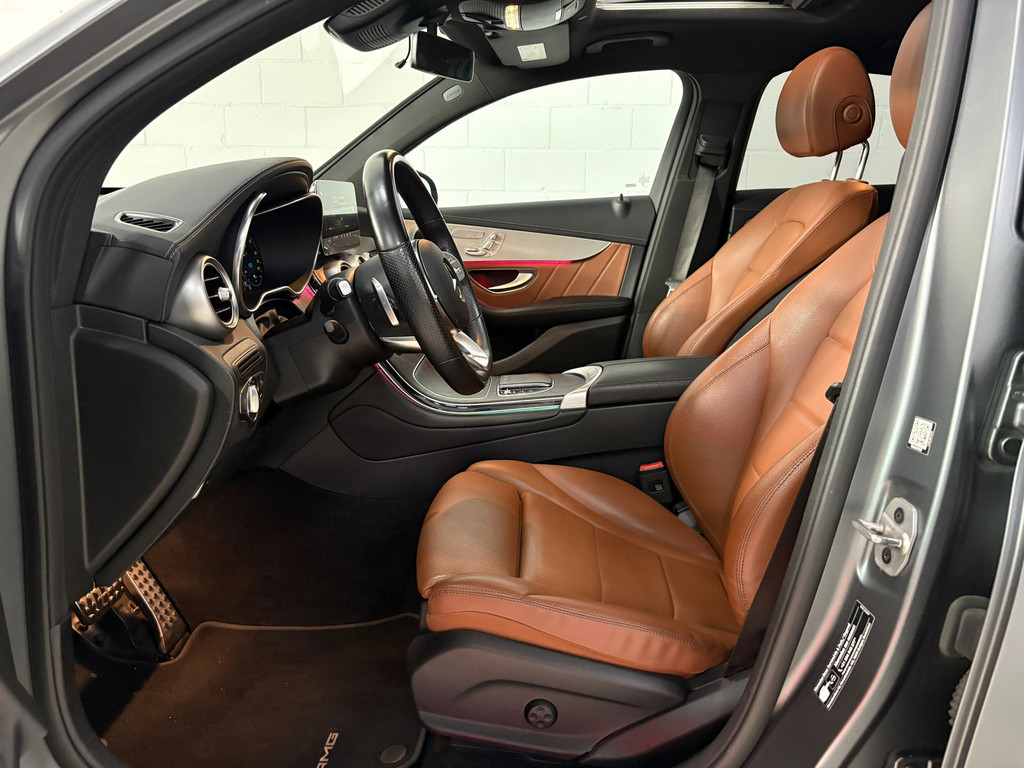 Mercedes-Benz GLC-klasse Coupé 300e 4MATIC AMG, Pano, Side assist, Camera 4
