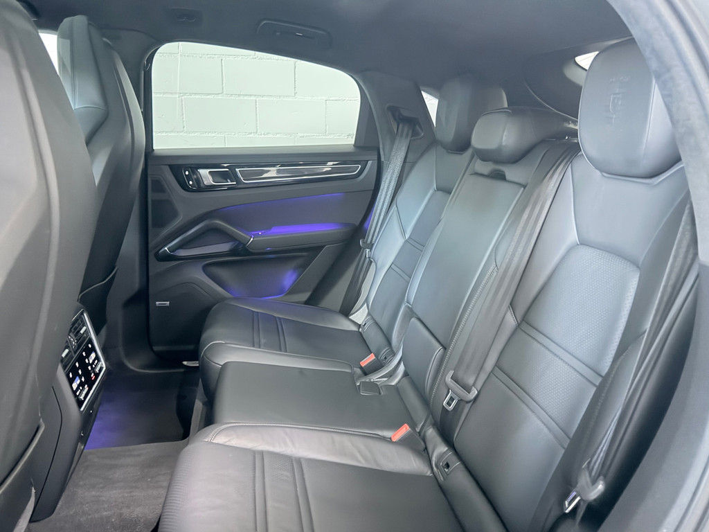 Land Rover Range Rover Velar 2.0 P400e Edition *R-Dynamic*A-Camera*Memory*Stoelverwarming*Leer* 31