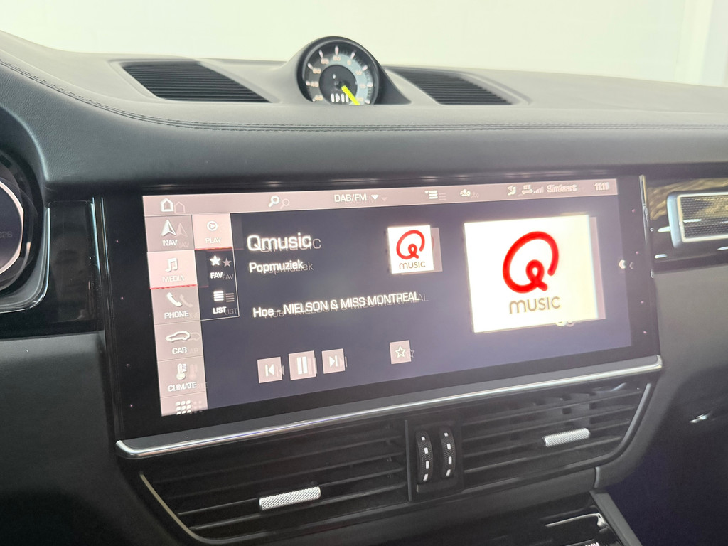 Porsche Cayenne Coupé 3.0 E-Hybrid Techart*SportChrono*HUD*360* 19
