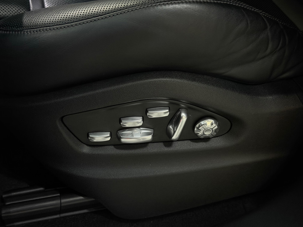 Porsche Cayenne Coupé 3.0 E-Hybrid Techart*SportChrono*HUD*360* 31