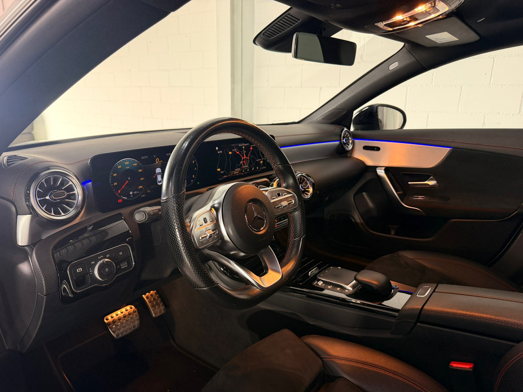 Mercedes-Benz CLA-klasse 200 Business Solution AMG 10