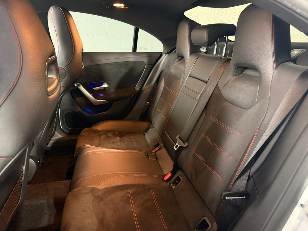 Mercedes-Benz CLA-klasse 200 Business Solution AMG 11
