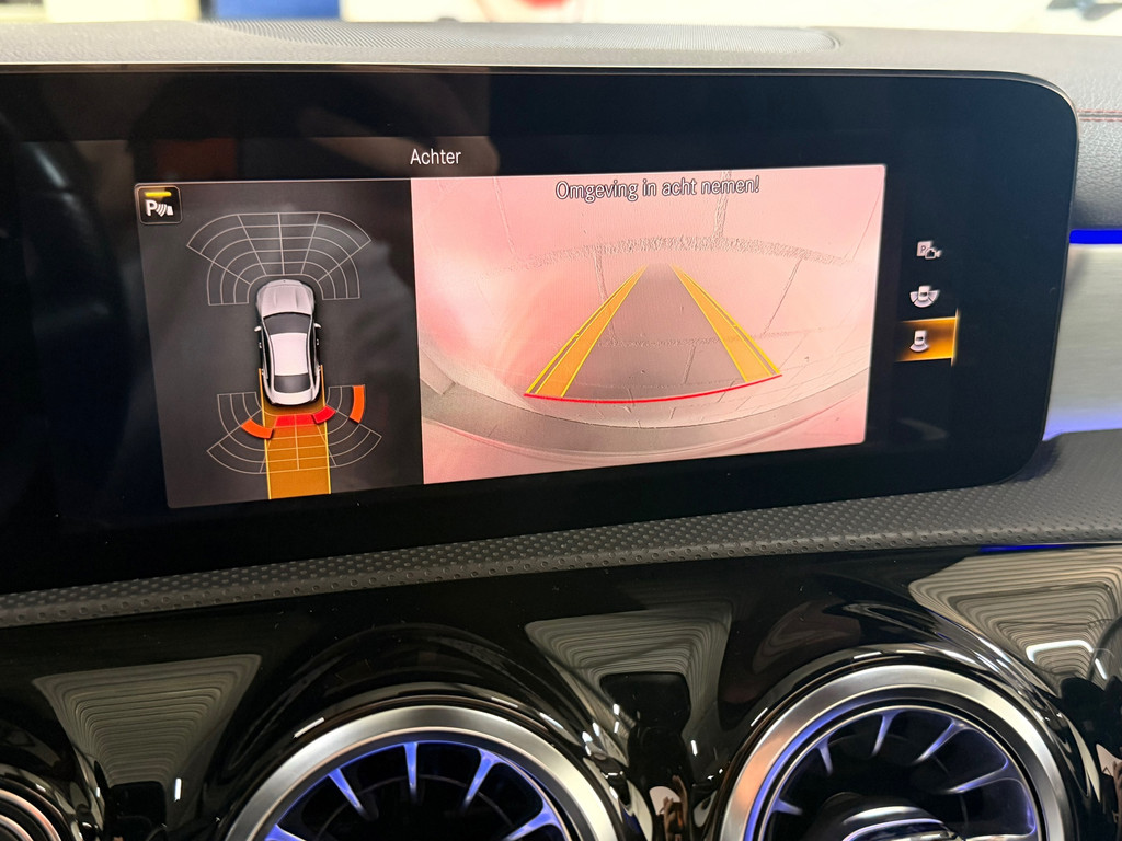 Mercedes-Benz CLA-klasse 200 Business Solution AMG 30
