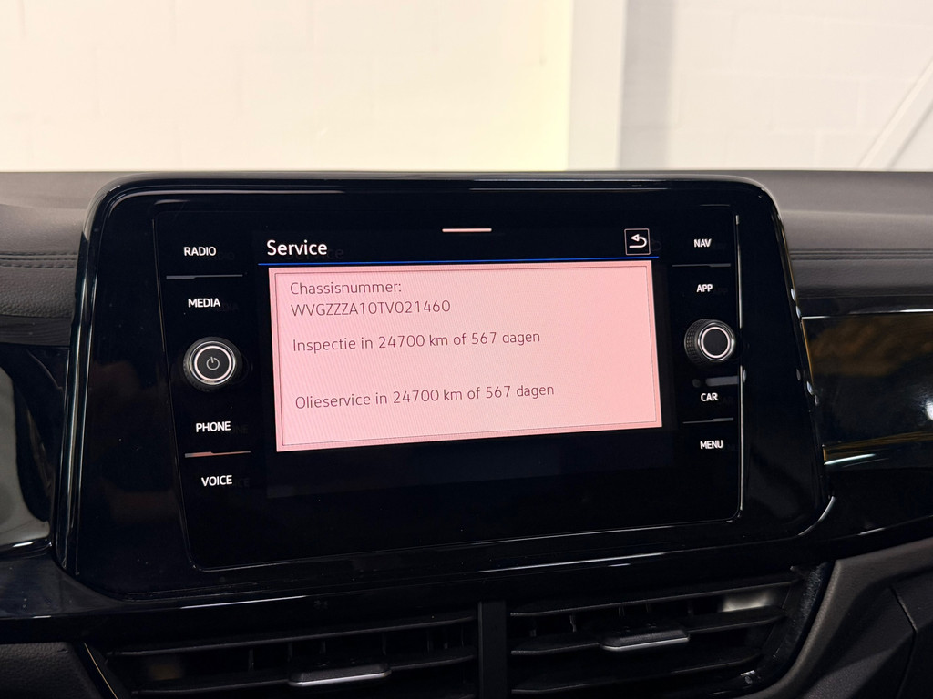 Volkswagen T-roc 1.5 TSI R-Line Cam*Led*Keyless 19