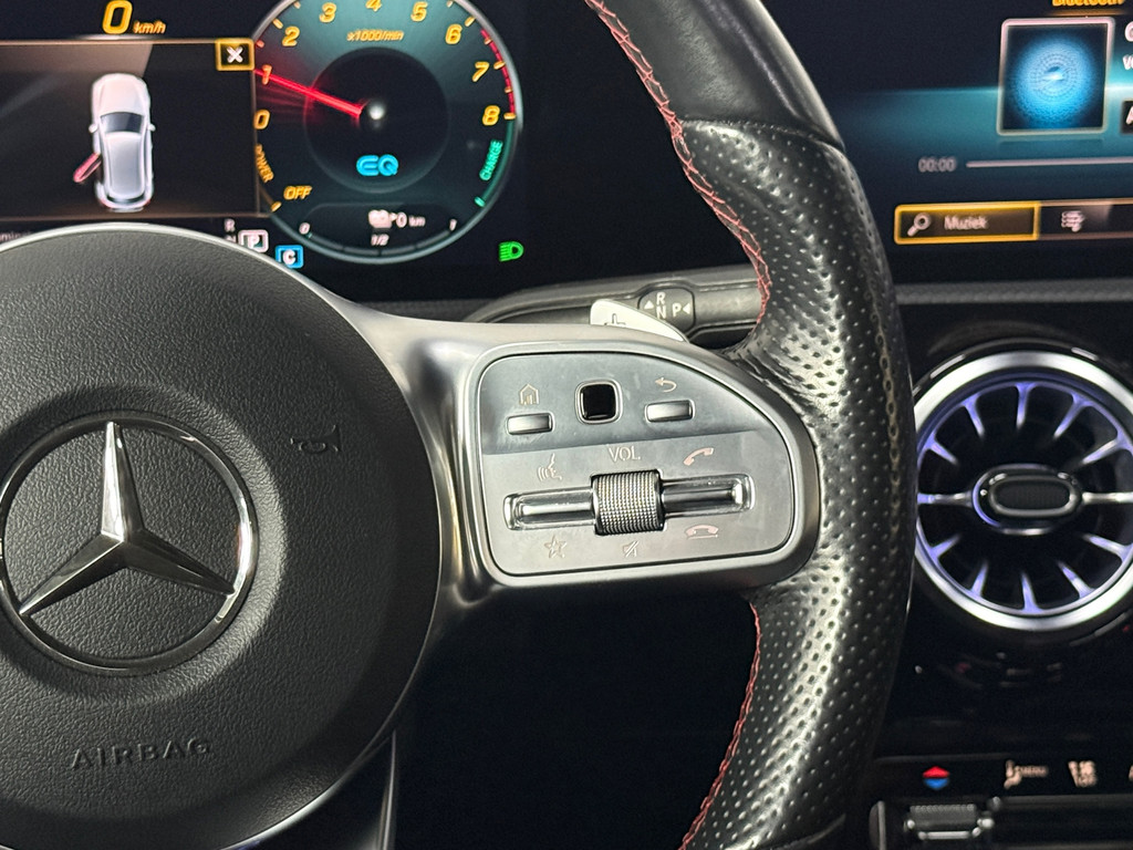 Mercedes-Benz A-klasse 250 e Premium Plus AMG-Line*BOMVOL* 19