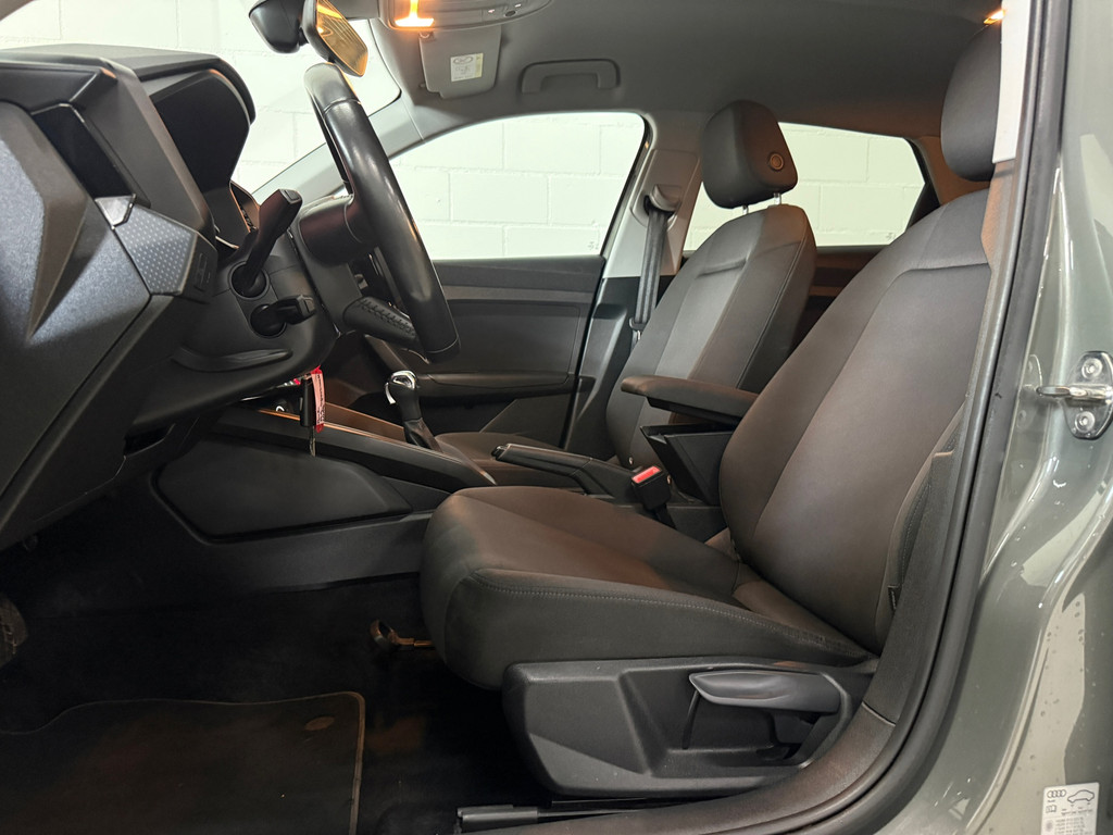 Audi A1 SPORTBACK 30 TFSI*Stoelverwarming*Parkeersensoren* 2