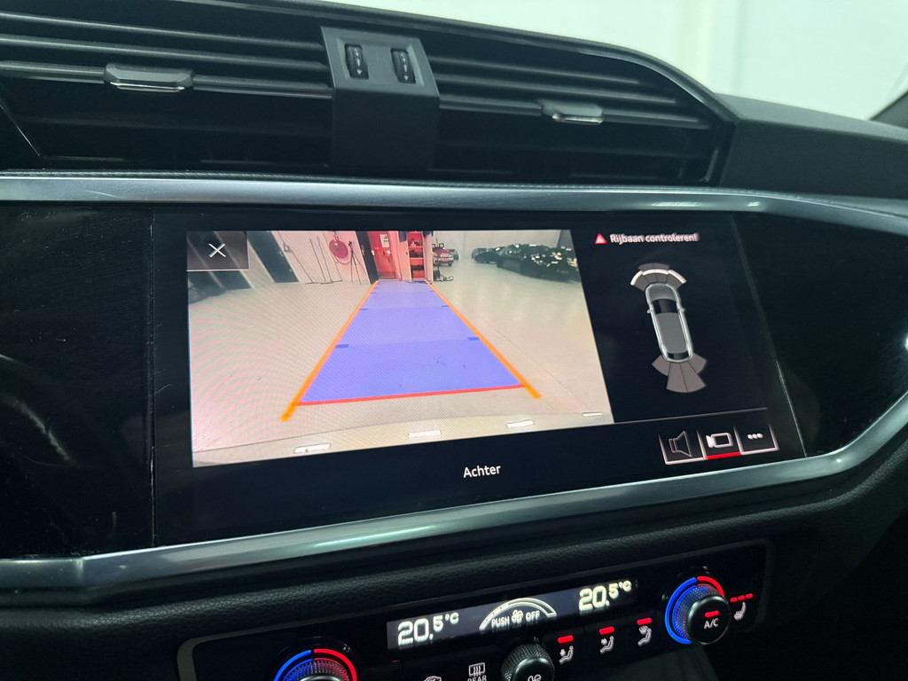 Audi Q3 SPORTBACK 35 TFSI S Edition*Pano*Camera*Stoelverwarming* 22