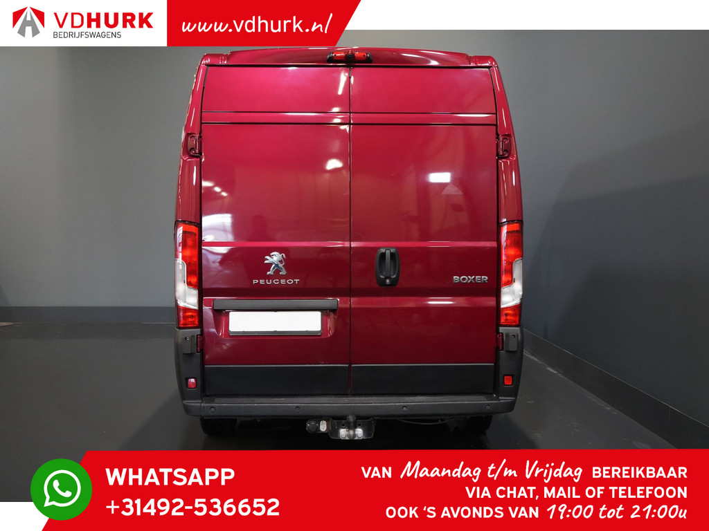 Peugeot Boxer Bestelbus 2.2 HDi 120 pk L2H2 Navi/ Cruise/ Camera/ PDC/ Airco/ Trekhaak/ 2.5t trekverm. 5