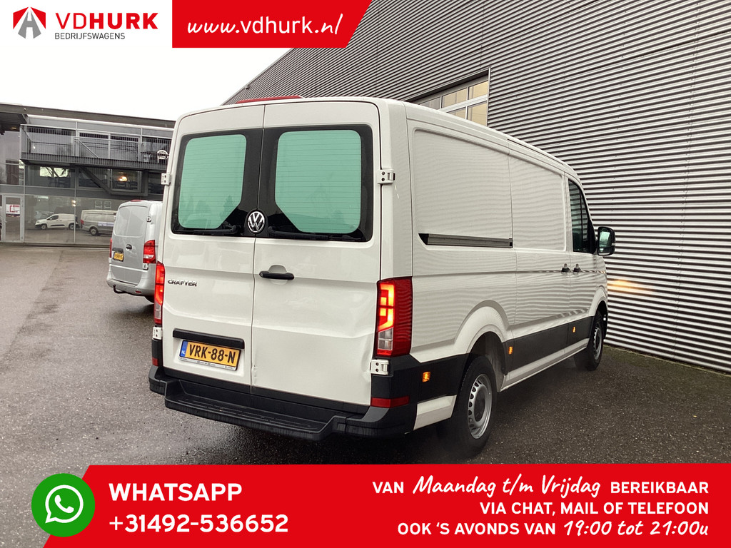 Volkswagen Crafter Bestelbus 2.0 TDI Aut. L3H2 CarPlay/ Navi/ Airco/ PDC V+A 7