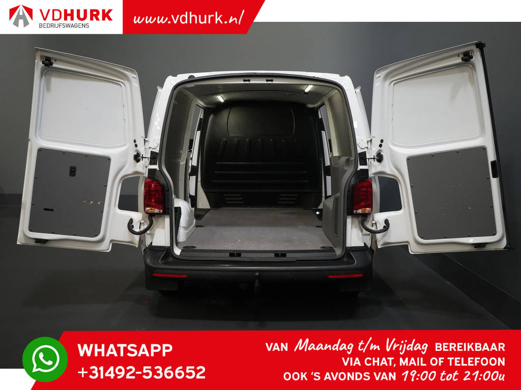 Volkswagen Transporter Bestelbus Volkswagen Transporter T6.1 2.0 TDI 150 pk DSG Aut. L2 2x Schuifdeur/ LED/ Stoelverw./ Standkachel/ Carplay/ 2.5t Trekverm. 4