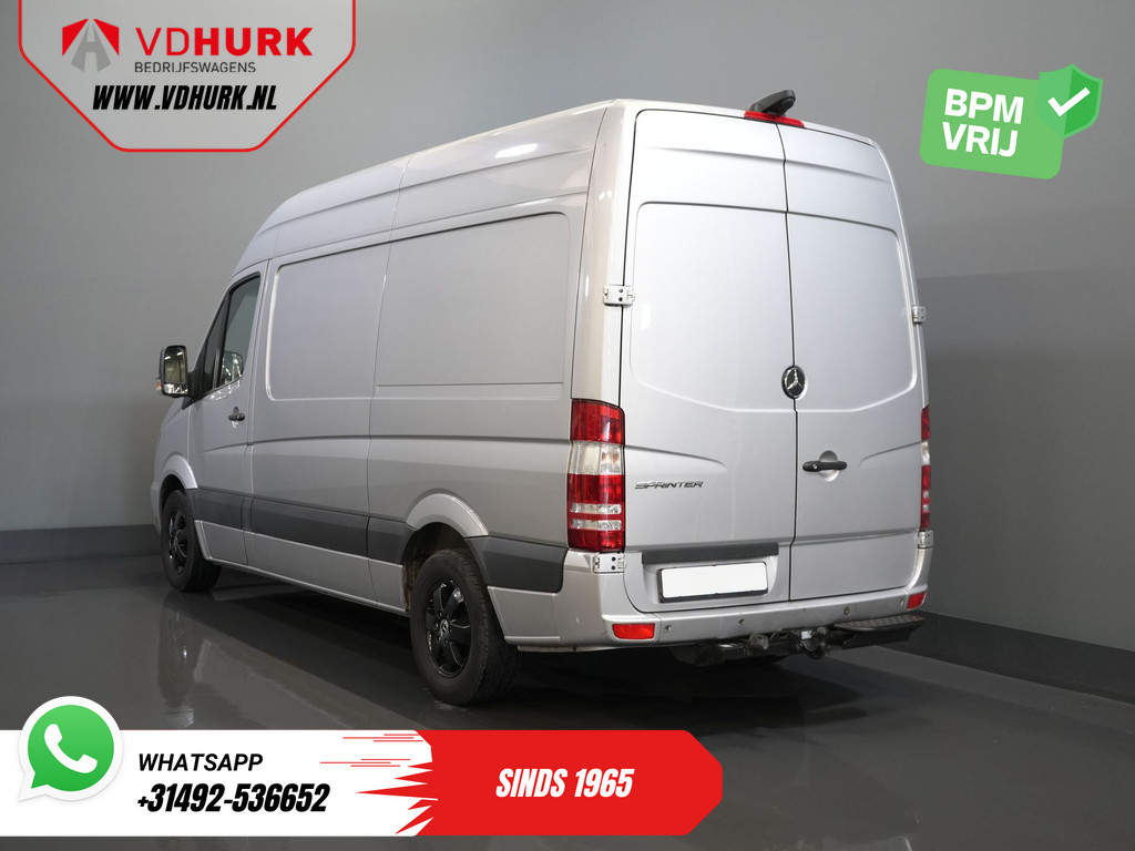 Mercedes-Benz Sprinter Bestelbus 319 3.0 V6 CDI Aut. L2H2 E6 BPM VRIJ! LAGE KM!/ 3.5t Trekvermogen/ Xenon/ LMV/ Cruise/ Stoelverw./ Camera/ Airco 1