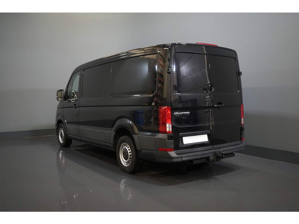 Volkswagen Crafter Bestelbus 35 2.0 TDI 140 pk DSG Aut. L3H2 BPM VRIJ! Navi/ Carplay/ PDC/ Cruise/ Trekhaak/ Airco 1