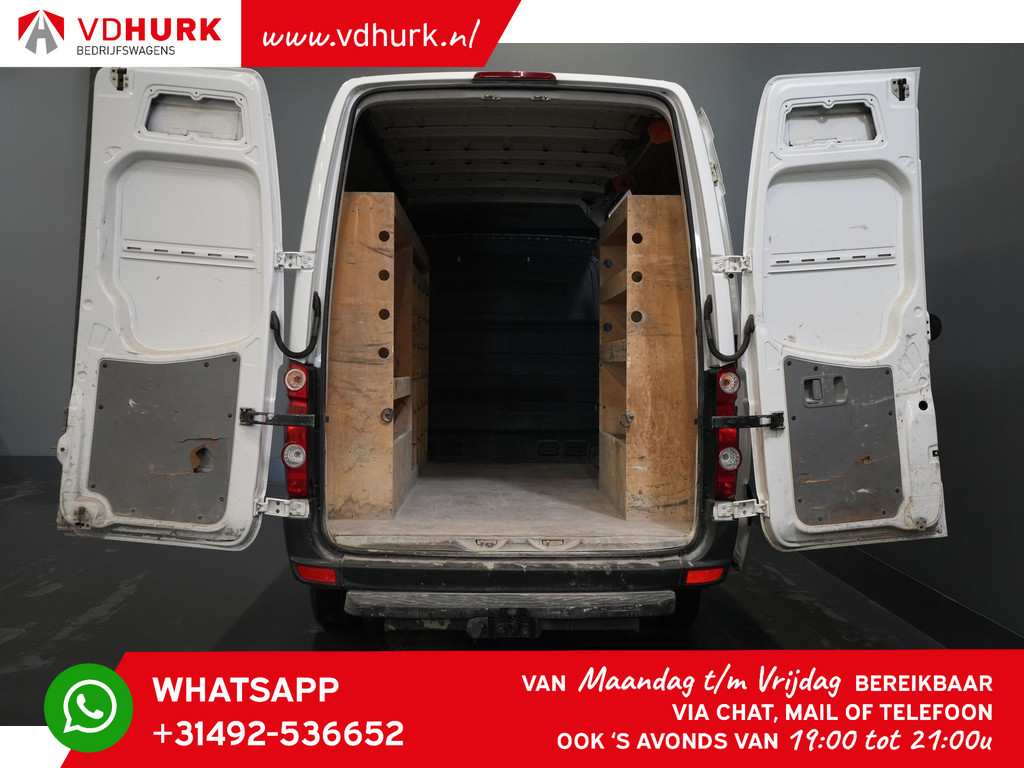 Volkswagen Crafter Bestelbus 2.0 TDI L2H2 Riem V.V/ Cruise/ Airco/ Trekhaak/ APK 12-2025 4