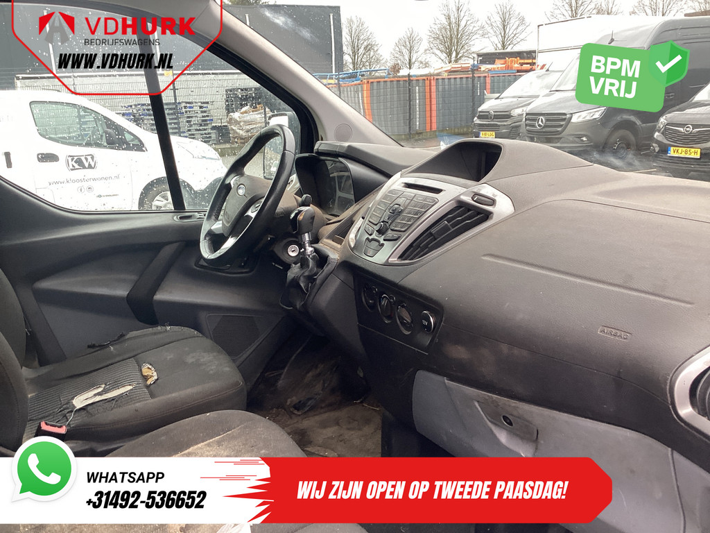 Ford Transit Custom Bestelbus 2.2 TDCI Trend MOTOR DEFECT! Airco/ Cruise/ Navi/ Camera / PDC/ Trekhaak 2